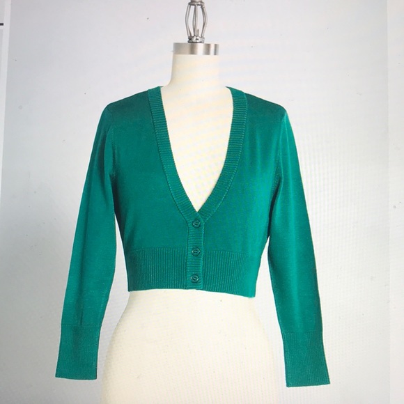 Modcloth Tops - ModCloth The Dream of the Crop Cardigan NWOT